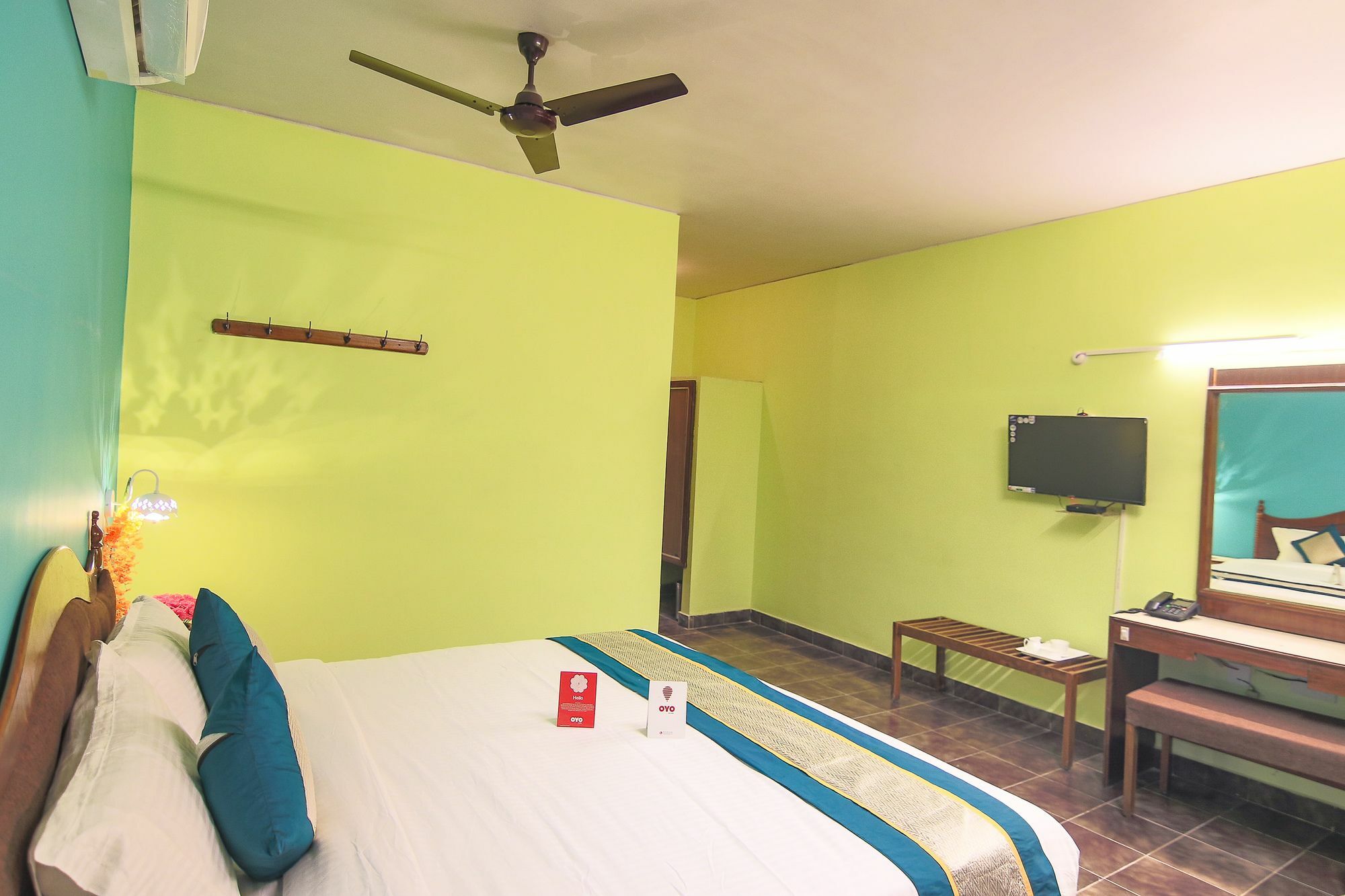 Oyo 10709 Hotel Sbt فيساخاباتنام المظهر الخارجي الصورة