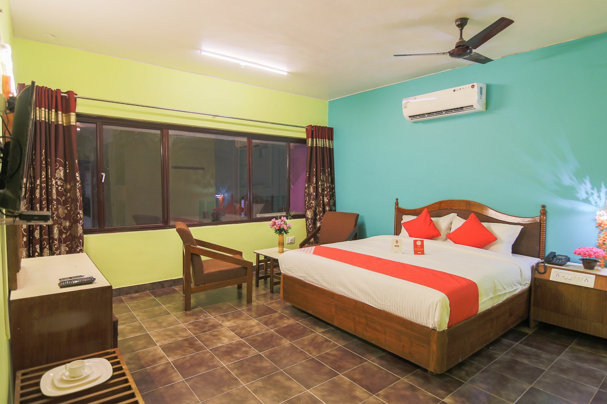 Oyo 10709 Hotel Sbt فيساخاباتنام المظهر الخارجي الصورة