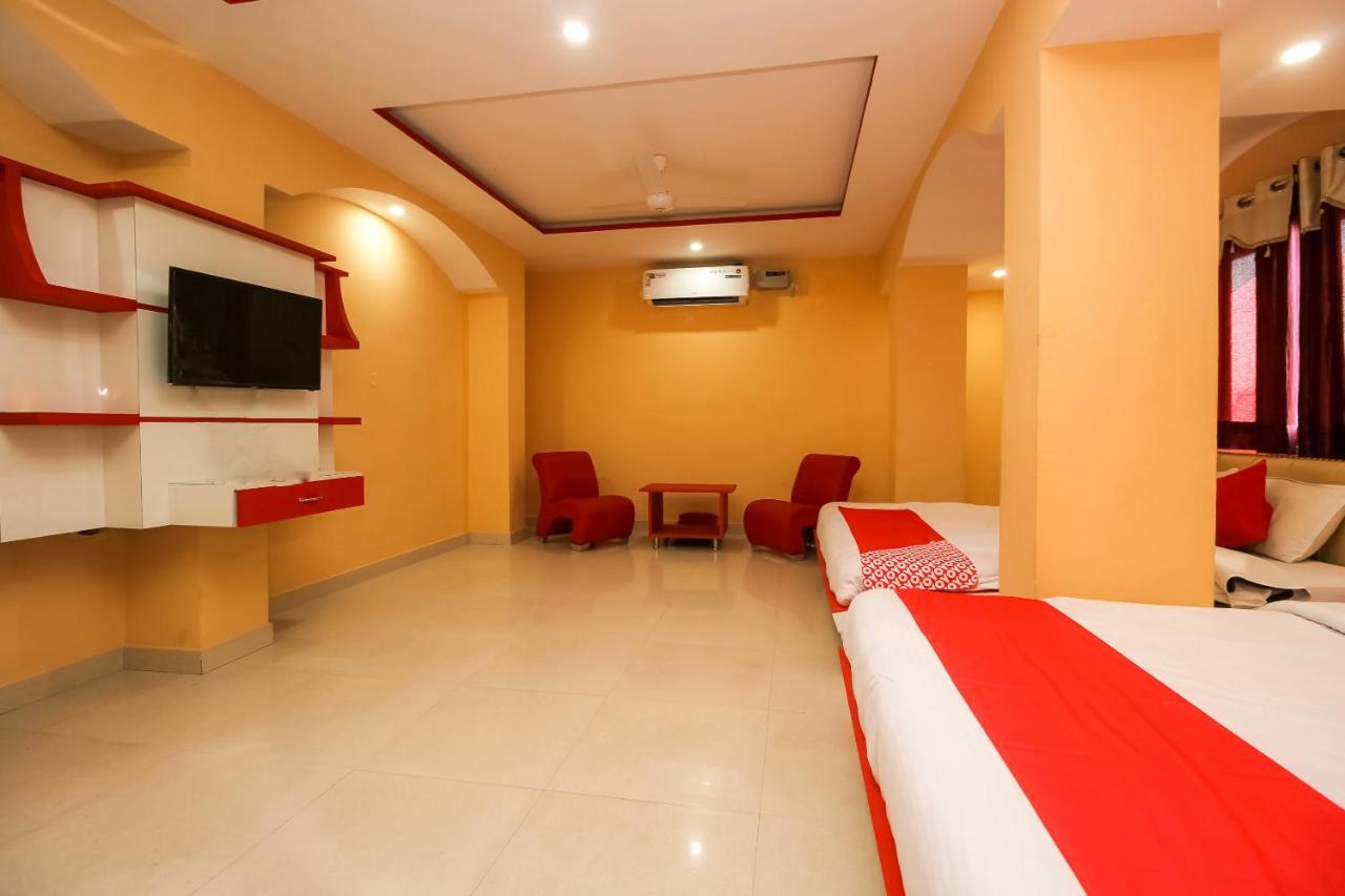 Oyo 10709 Hotel Sbt فيساخاباتنام المظهر الخارجي الصورة