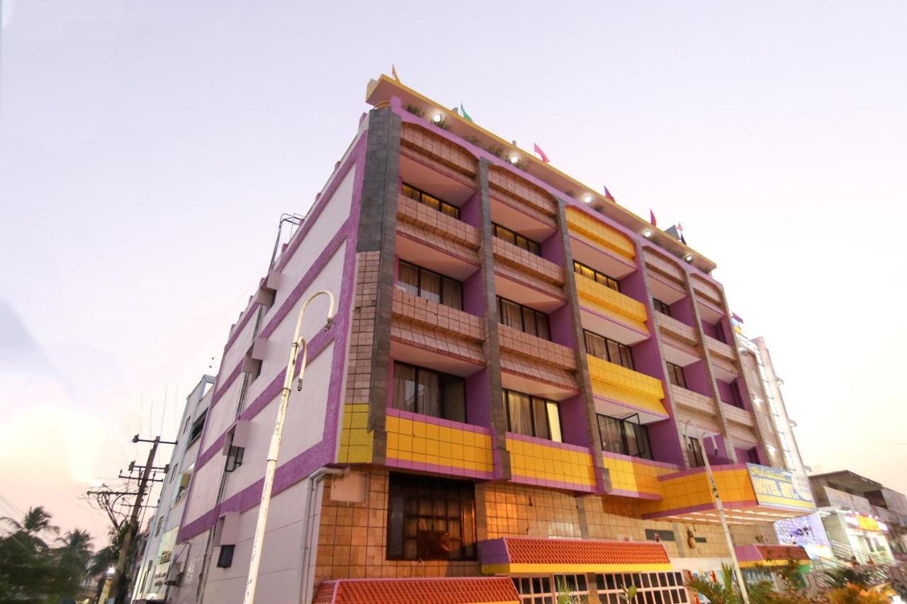 Oyo 10709 Hotel Sbt فيساخاباتنام المظهر الخارجي الصورة